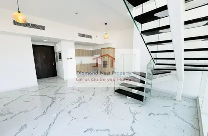 Duplex - 2 Bedrooms - 3 Bathrooms for rent in Oasis 2 - Oasis Residences - Masdar City - Abu Dhabi