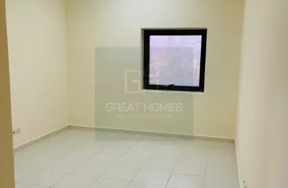 سكن عمال - استوديو - 8 حمامات للايجار في المرحلة 1 - مجمع دبي للإستثمار - دبي