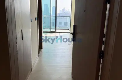 شقة - 1 حمام للايجار في بن غاطي أزور - منطقة 16 - قرية الجميرا سركل - دبي