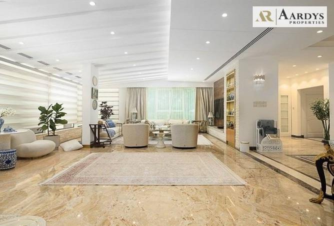 15284701 - Property Image 2