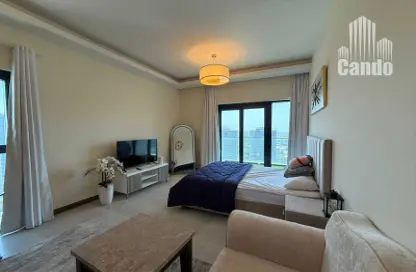 Apartment - Studio - 1 Bathroom for rent in SOL Bay - Business Bay - Dubai