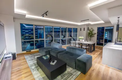 صورة لـ غرفة المعيشة / غرفة الطعام شقة - 2 غرف نوم - 3 حمامات للبيع في 1ذا ريزيدنس - برج ريزيدنس - دبي وسط المدينة - دبي ، صورة رقم 1