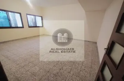 شقة - 2 غرف نوم - 2 حمامات للايجار في شارع إلكترا - أبوظبي