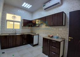 فيلا - 3 غرف نوم - 3 حمامات للكراء في مركز محمد بن زايد - مدينة محمد بن زايد - أبوظبي
