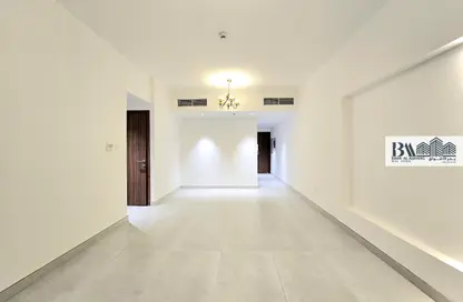 شقة - 2 غرف نوم - 2 حمامات للايجار في لا زونا ريزيدنس - الممزر - ديرة - دبي