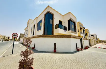 فيلا - 5 غرف نوم - 7 حمامات للبيع في الحليو 2 - الحليو - عجمان
