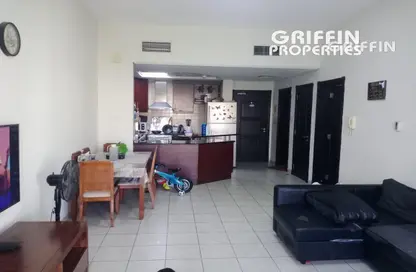 شقة - غرفة نوم - 2 حمامات للبيع في بناية  38إلى107 - طراز البحر المتوسط - ديسكفري غاردنز - دبي