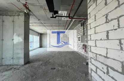 Office Space - Studio - 1 Bathroom for rent in Binal Jesrain - Between Two Bridges - Abu Dhabi