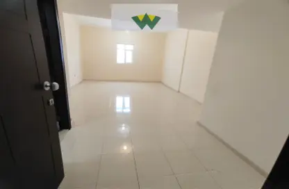 Apartment - 3 Bedrooms - 2 Bathrooms for rent in Shabia - Mussafah - Abu Dhabi