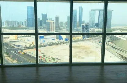 Apartment - 1 Bedroom - 2 Bathrooms for rent in RAK Tower - Marina Square - Al Reem Island - Abu Dhabi