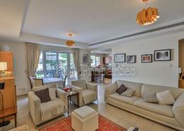 Living Room image for: Villa - 3 bedrooms - 4 bathrooms for sale in Mirdif Villas - Mirdif - Dubai, Image 1