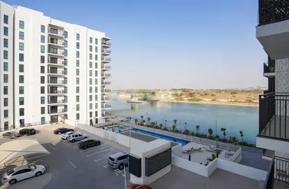 Apartment - Studio - 1 Bathroom for rent in Waters Edge - Yas Island - Abu Dhabi