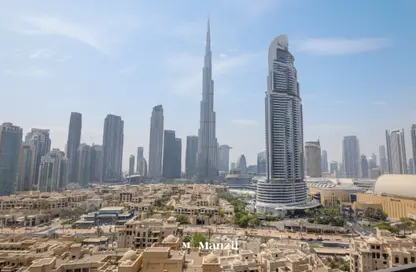 Apartment - 2 Bedrooms - 2 Bathrooms for rent in Burj Royale - Downtown Dubai - Dubai