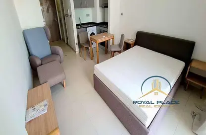 Room / Bedroom image for: Apartment - 1 Bathroom for rent in Candace Acacia - Azizi Residence - Al Furjan - Dubai, Image 1