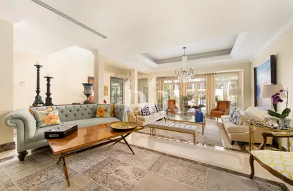 فيلا - 5 غرف نوم - 5 حمامات للبيع في الساحل - المرابع العربية - دبي