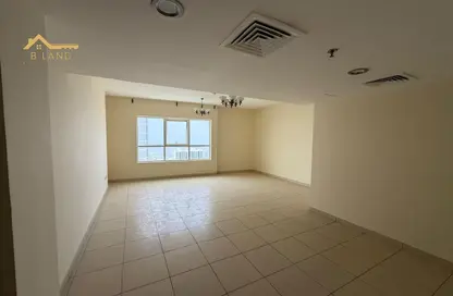 Apartment - 2 Bedrooms - 4 Bathrooms for rent in Al Khan Corniche - Al Khan - Sharjah