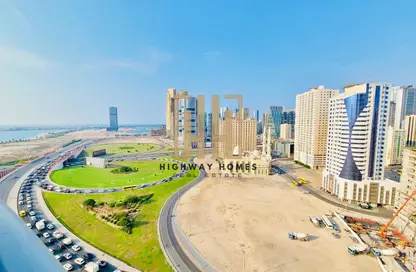 شقة - 2 غرف نوم - 4 حمامات للايجار في برج صحارى 1 - مجمع صحارى - النهدة - الشارقة شقة - 2 غرف نوم - 4 حمامات للايجار في برج صحارى 1 - مجمع صحارى - النهدة - الشارقة