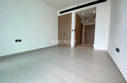 شقة - 1 حمام للايجار في بن غاطي أزور - منطقة 16 - قرية جميرا الدائرية - دبي