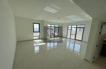 Apartment - 3 Bedrooms - 5 Bathrooms for sale in Uptown Al Zahia - Sharjah