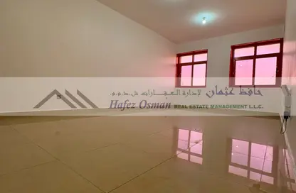 Apartment - 3 Bedrooms - 3 Bathrooms for rent in Khalidiya Street - Al Khalidiya - Abu Dhabi
