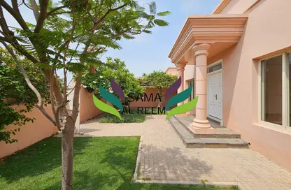 Villa - 3 Bedrooms - 4 Bathrooms for rent in Umm Suqeim 3 Villas - Umm Suqeim 3 - Umm Suqeim - Dubai
