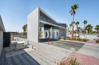 Townhouse - 3 Bedrooms - 5 Bathrooms for sale in California Village - Dubai Land - Dubai