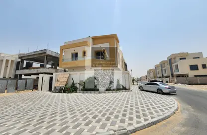Villa - 5 Bedrooms - 7 Bathrooms for sale in Al Yasmeen 1 - Al Yasmeen - Ajman
