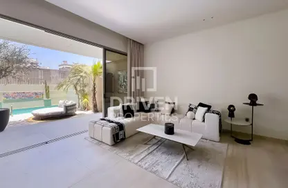 فيلا - 2 غرف نوم - 4 حمامات للبيع في ماج 22 - ميدان - دبي