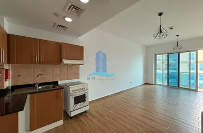 شقة - 1 حمام للايجار في A برج - لاجو فيستا - مدينة دبي للإنتاج (اي ام بي زد) - دبي شقة - 1 حمام للايجار في A برج - لاجو فيستا - مدينة دبي للإنتاج (اي ام بي زد) - دبي