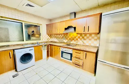Apartment - 2 Bedrooms - 2 Bathrooms for rent in Al Raffa - Bur Dubai - Dubai