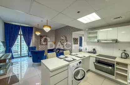 Apartment - 2 Bedrooms - 2 Bathrooms for sale in Marina Wharf 2 - Marina Wharf - Dubai Marina - Dubai