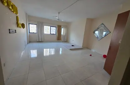 Apartment - Studio - 1 Bathroom for rent in Al Rashidiya Towers - Al Rashidiya - Ajman Downtown - Ajman