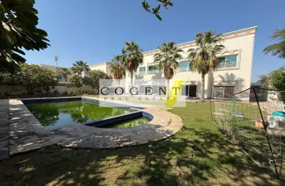 Villa - 5 Bedrooms - 6 Bathrooms for rent in Umm Suqeim 3 - Umm Suqeim - Dubai