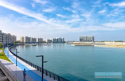 شقة - 2 غرف نوم - 3 حمامات للبيع في 15B البحيرة - لاجون - ميناء العرب - راس الخيمة - رأس الخيمة