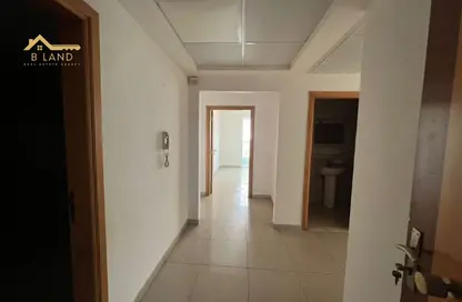 Apartment - 2 Bedrooms - 2 Bathrooms for rent in Al Mahatta - Al Qasimia - Sharjah