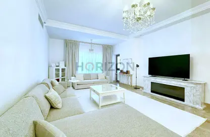 Apartment - 2 Bedrooms - 4 Bathrooms for rent in The Residences North - Palm Jumeirah - Dubai