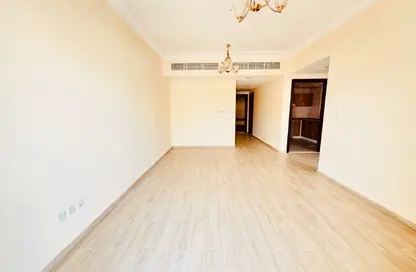 Apartment - 1 Bedroom - 2 Bathrooms for rent in Al Thani Muwaileh - Muwaileh Commercial - Sharjah