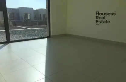 Empty Room image for: Townhouse - 4 Bedrooms - 4 Bathrooms for rent in Parkside 1 - EMAAR South - Dubai South (Dubai World Central) - Dubai, Image 1