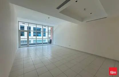 شقة - غرفة نوم - 2 حمامات للايجار في باي سكوير مبني رقم 9 - باي سكوير - الخليج التجاري - دبي شقة - غرفة نوم - 2 حمامات للايجار في باي سكوير مبني رقم 9 - باي سكوير - الخليج التجاري - دبي