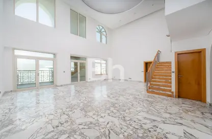 Penthouse - 4 Bedrooms - 4 Bathrooms for rent in Al Tamr - Shoreline Apartments - Palm Jumeirah - Dubai