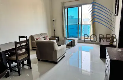 شقة - غرفة نوم - 2 حمامات للايجار في مساكن النخبة رقم 3 - مساكن النخبة الرياضية - مدينة دبي الرياضية - دبي