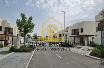 Villa - 4 Bedrooms - 5 Bathrooms for sale in Noya 1 - Noya - Yas Island - Abu Dhabi