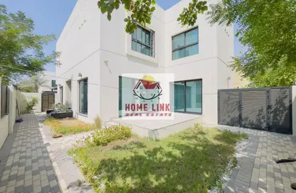 فيلا - 4 غرف نوم - 5 حمامات للايجار في مدينة الشارقة المستدامة - الشارقة