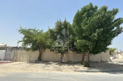 Apartment - 6 Bedrooms - 6 Bathrooms for sale in Al Ghubaiba - Halwan - Sharjah