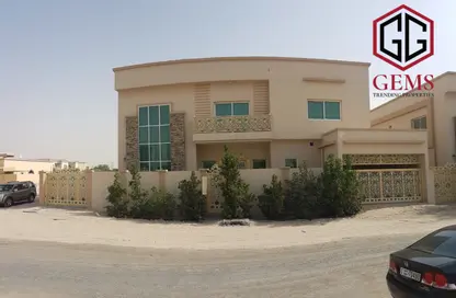 Villa - 5 Bedrooms - 6 Bathrooms for rent in Al Quoz 2 - Al Quoz - Dubai