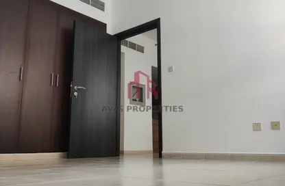 Apartment - 1 Bedroom - 2 Bathrooms for rent in Umm Hurair Residence 1 - Umm Hurair 1 - Umm Hurair - Dubai