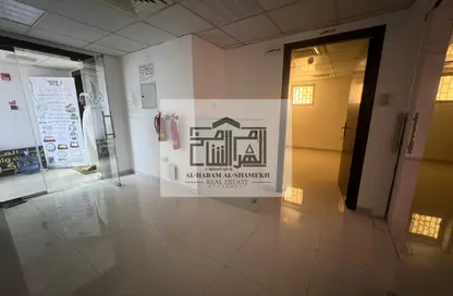 Office Space - Studio - 1 Bathroom for rent in Khalifa Street - Central District - Al Ain