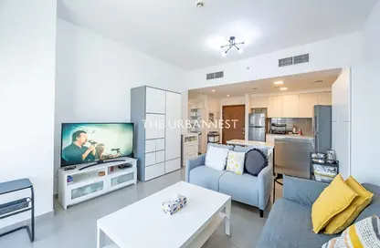 Apartment - 1 Bedroom - 1 Bathroom for sale in Hayat Boulevard 1A - Hayat Boulevard 1 - Hayat Boulevard - Town Square - Dubai