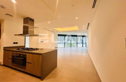 Kitchen image for: Apartment - 3 Bedrooms - 4 Bathrooms for rent in Waves Grande - Sobha Hartland - Mohammed Bin Rashid City - Dubai, Image 1