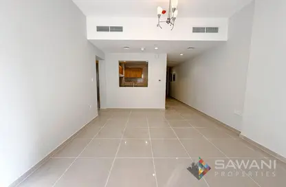 شقة - غرفة نوم - 2 حمامات للبيع في May ريزيدنس 3 - ماي رزدنس - الضاحية 10 - قرية الجميرا سركل - دبي